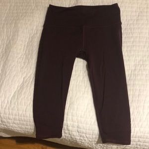 Lululemon below the knee leggings